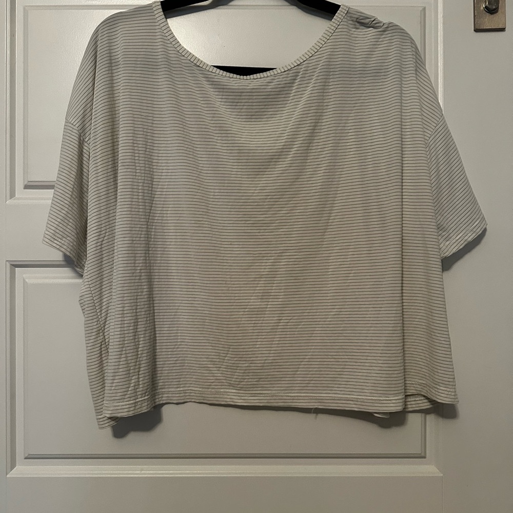 Beyond Yoga White Striped Short Sleeve Top